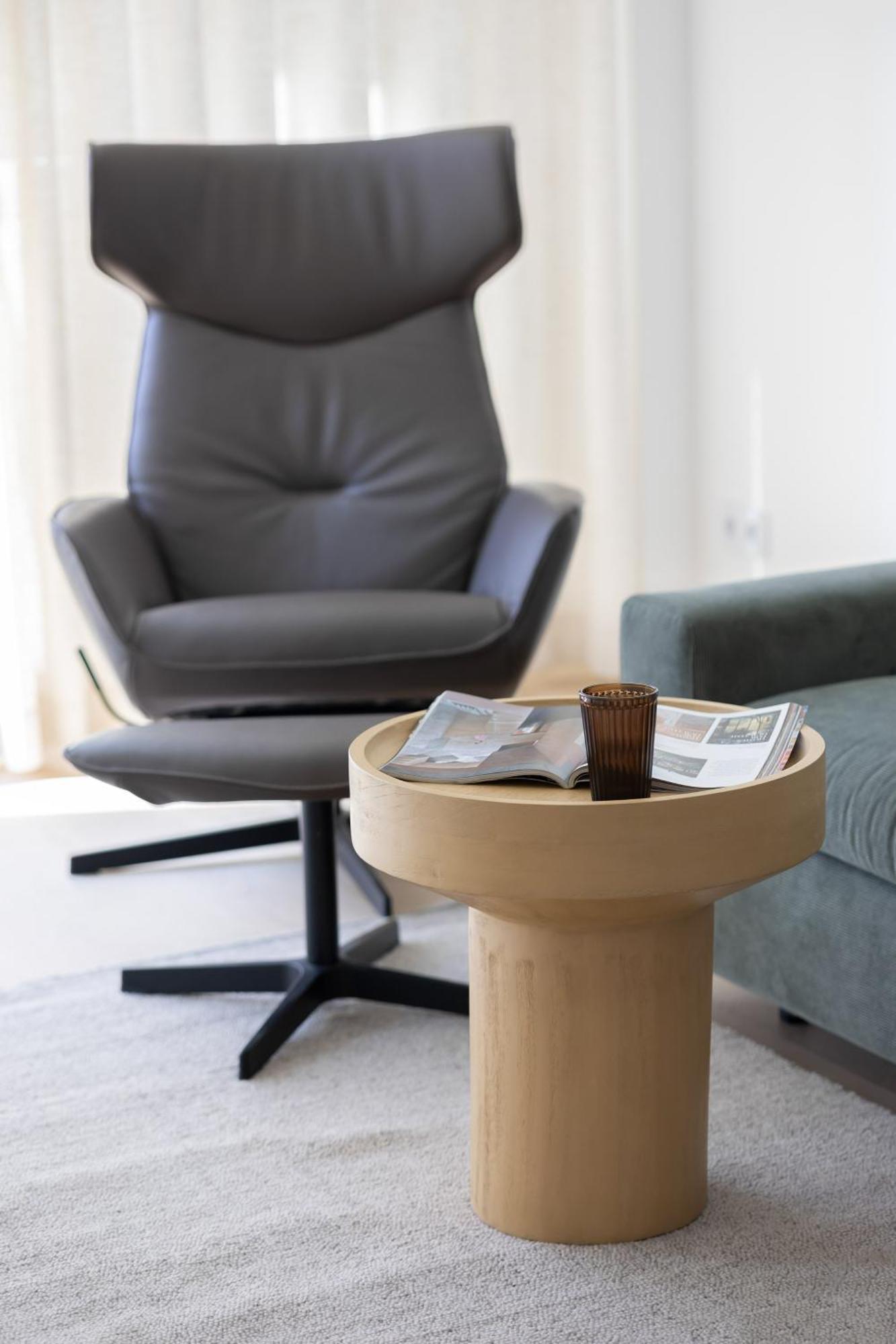 Stylish Grzybowska By Renters Butas
