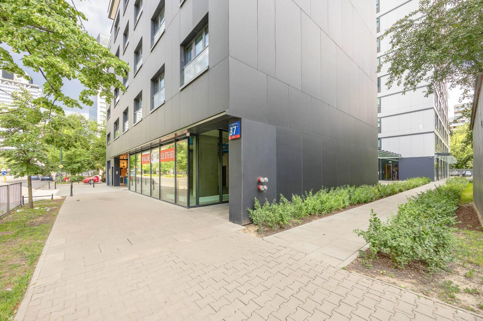 Butas Stylish Grzybowska By Renters *